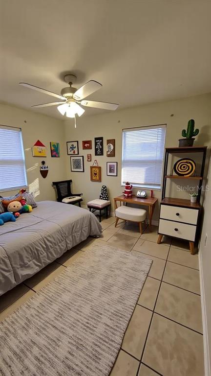 Photo - 1413 Warren Ave