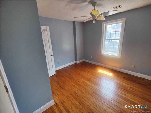 Photo - 1480 Quinnipiac Ave