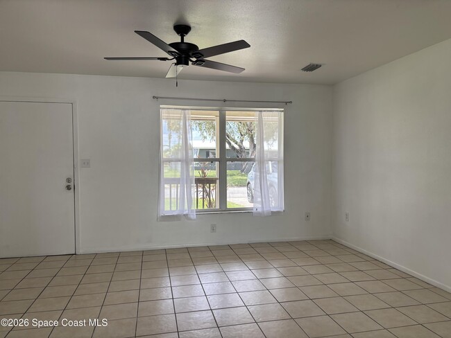 Photo - 2376 Dakota Dr