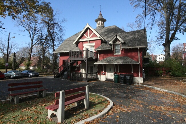 Photo - 824 Lincoln Ave