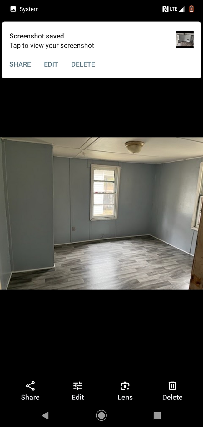 Photo - 218 Clyburn St