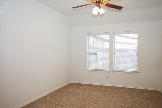 Photo - 9402 Borden Bluff Ln