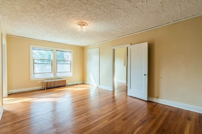 Photo - Roosevelt Apartments