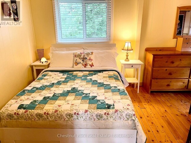 Photo - 72 59th St S