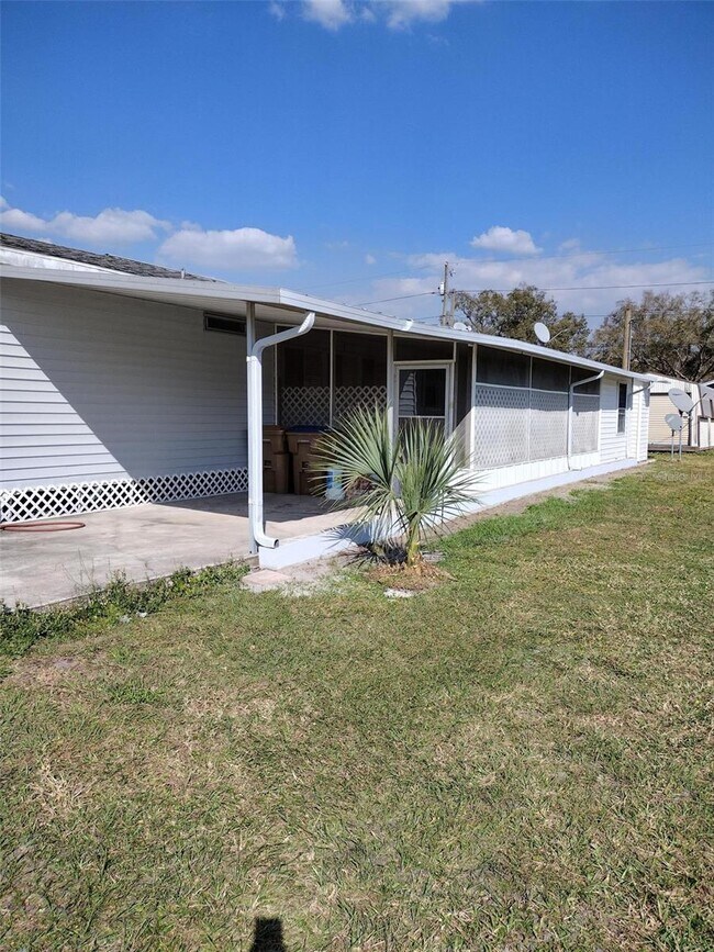 Photo - 1635 Hope St