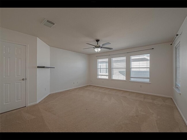 Building Photo - 10819 Waterfern Ct