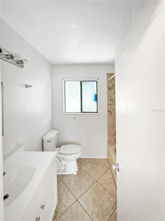 Photo - 322 Canal Rd