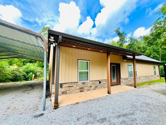 Photo - 169 Henley Rd