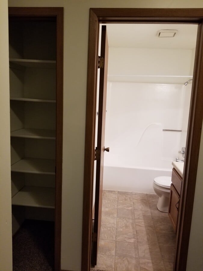 Photo - 595 N Pleasant Hill Blvd