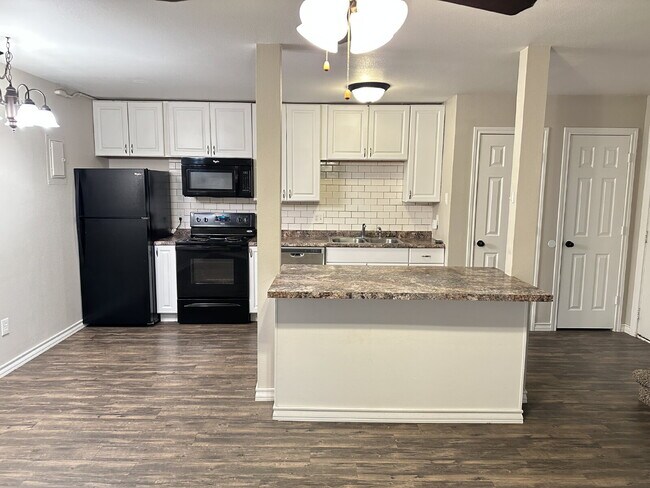 Photo - Updated 1/1 Apartment!