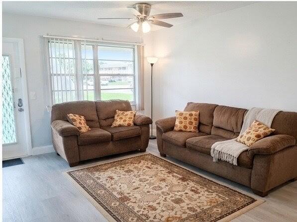 Photo - 25 Upminster Dr Unidad 25