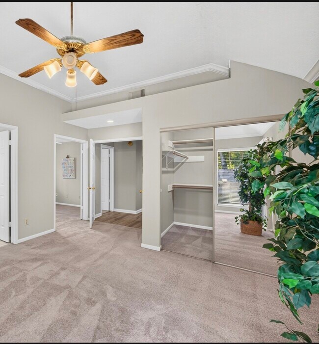 Building Photo - 4415 Echo Falls Dr