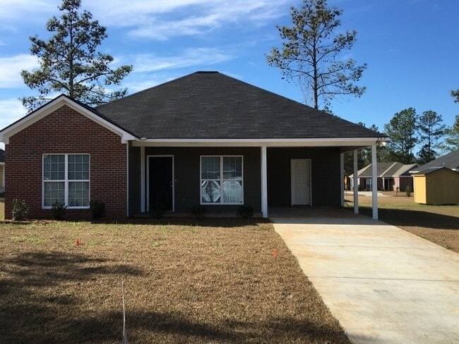 Building Photo - 207 Glade Ln