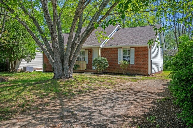 Photo - Beautifully Renovated Home!