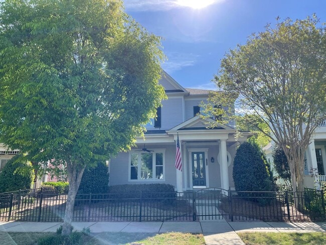 Photo - Fabulous Three Bedroom Home in Antiquity