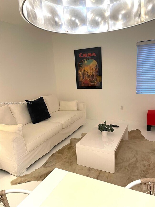 Photo - 1616 Euclid Ave Unit 14