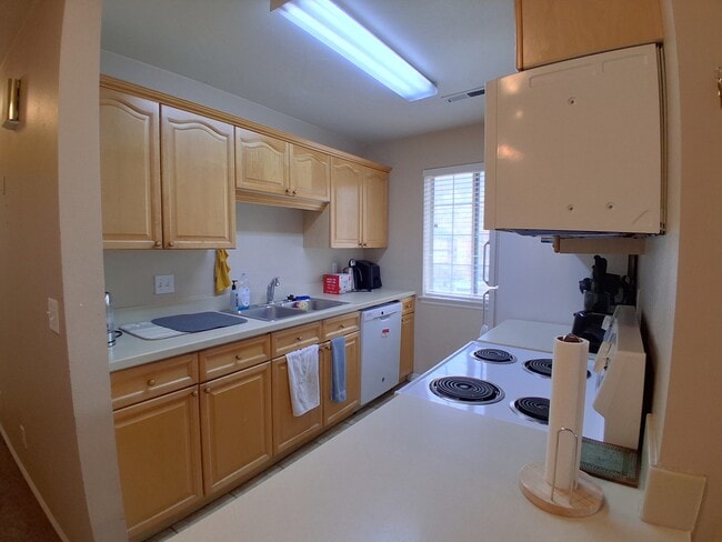 Photo - 577 N 100 W St