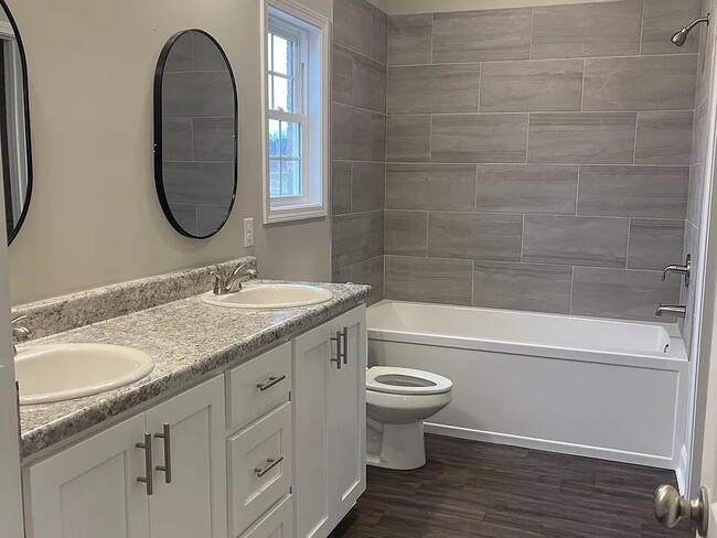 Photo - 317 Old Rockdale Dr