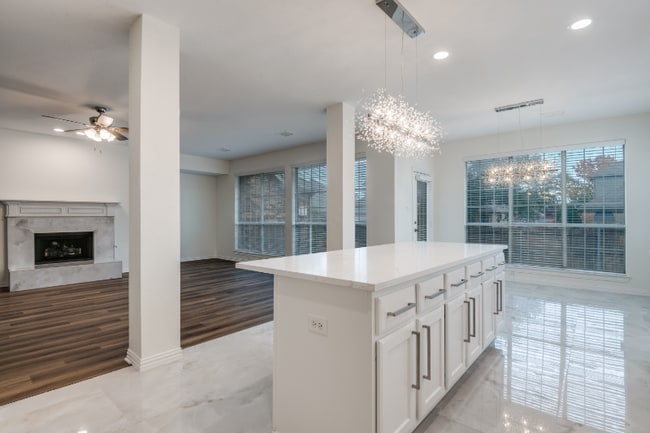 Photo - 7814 Wilmington Dr