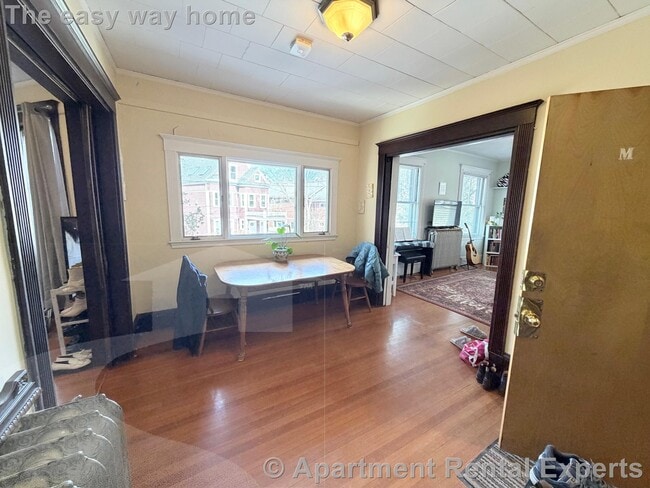 Photo - 79 College Ave Unit #2