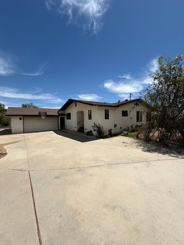 Building Photo - 35600 Mitchell Rd