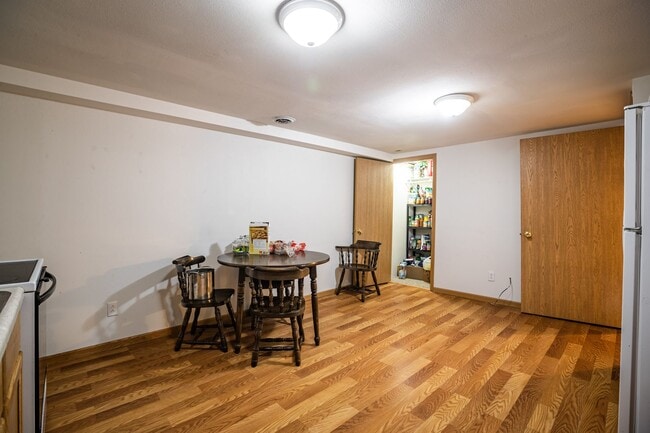 Photo - ds1940 Unit 1938