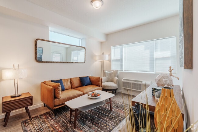 1BR, 1BA - 500SF - Living Room