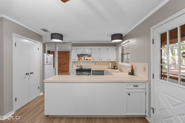 Photo - Home For Rent in Benton!