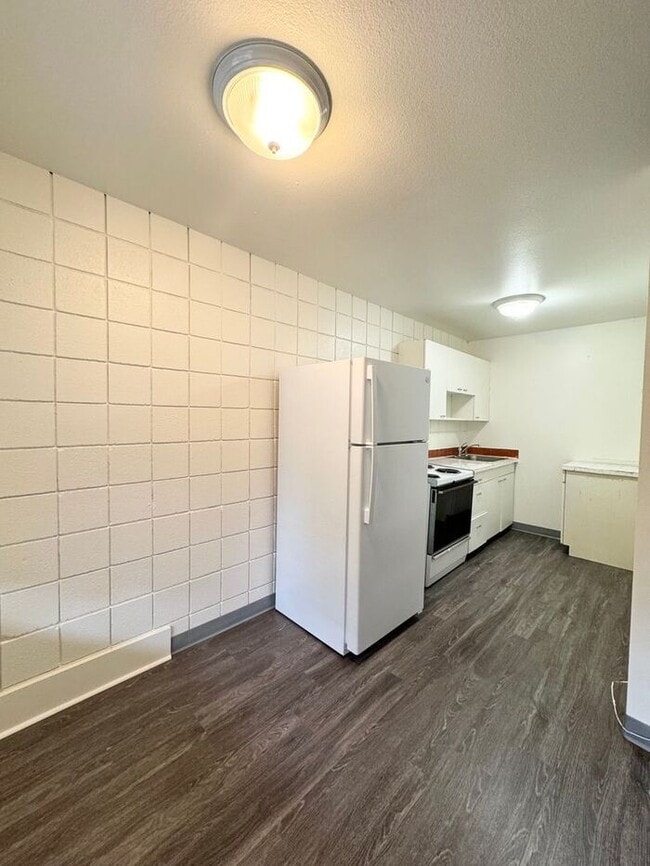 Photo - One-bedroom Apartment Near City Park! UTILITIES INCLUDED IN RENT!