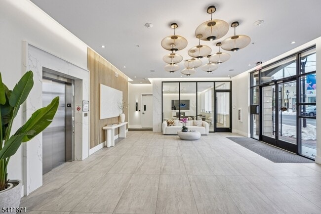 Photo - 1722 Springfield Ave Unidad 402