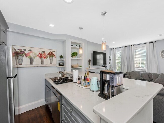 Photo - 83 Main St Unit 6