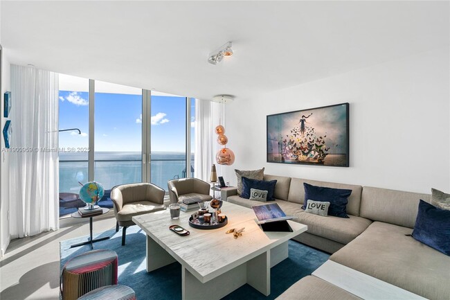 Building Photo - 16901 Collins Ave Unit 2402