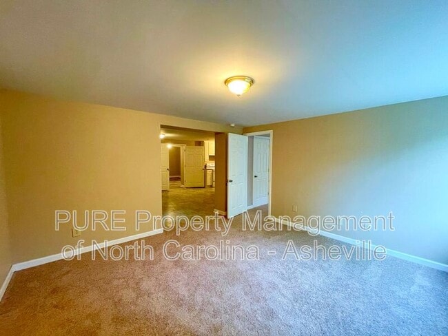 Photo - 21 Vermont Ave Unit 2- DOWNSTAIRS