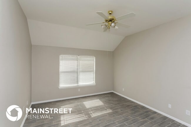 Photo - 3164 Kingswood Ct