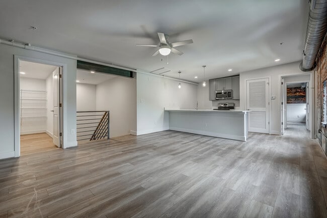 Photo - The Bellevue