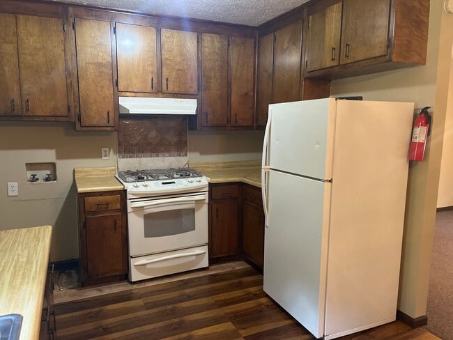 Photo - 2 Bed 1 Bath Duplex