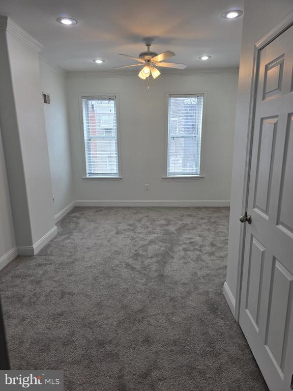 Photo - 3710 E Pratt St