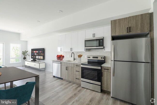 Building Photo - 1420 Point Breeze Ave Unit 412 Rental