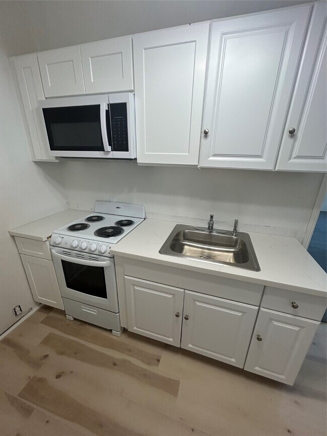 Photo - 1523-1521 21st St Unit 5