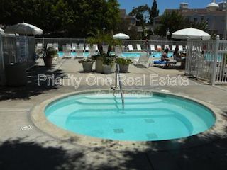 Building Photo - 7223 Camino Degrazia Unit 77