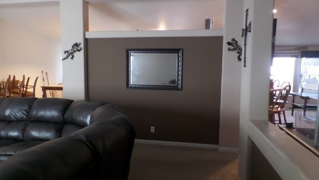 Photo - WINTER RENTAL -- 3 Bedroom 2 Bath Home