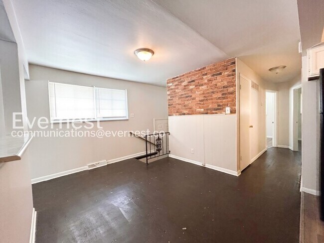 Photo - 6102 St Paul Pl