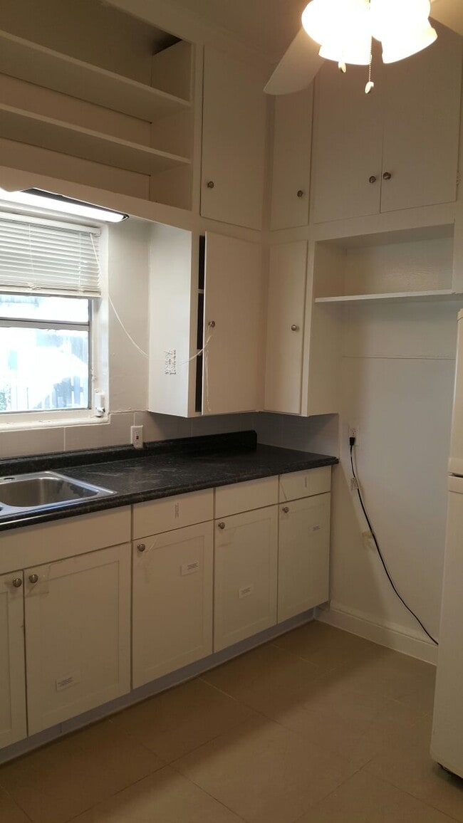 Photo - 319 Kenilworth Blvd Unit 319