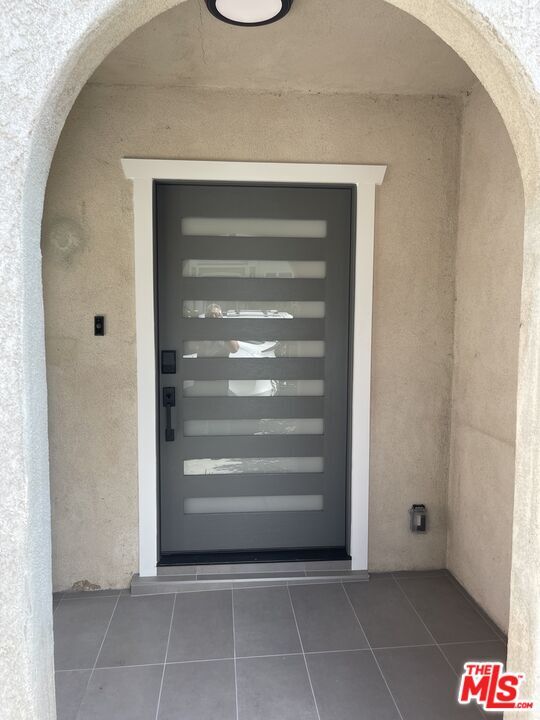 Photo - 1536 N Commonwealth Ave Unit 1538