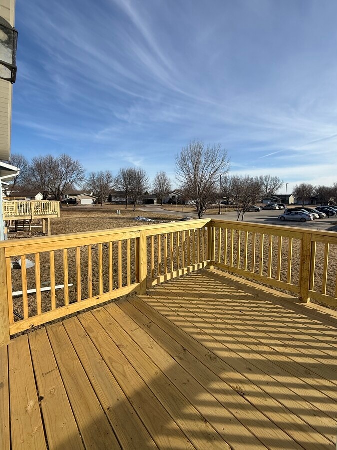 Photo - 1028 Castlewood Dr