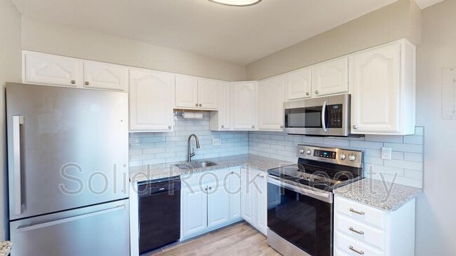 Photo - 1615 Shasta Dr