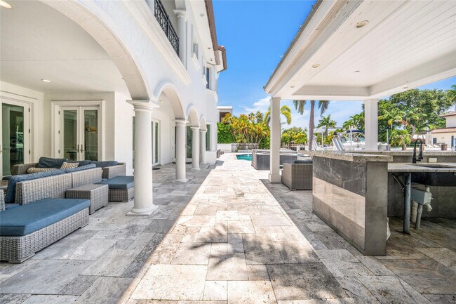 Photo - 438 Coconut Isle Dr