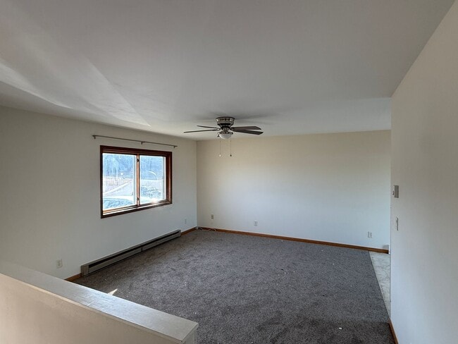 Photo - 4 Bedroom, 2 Bath Home for Rent in Black Hawk SD