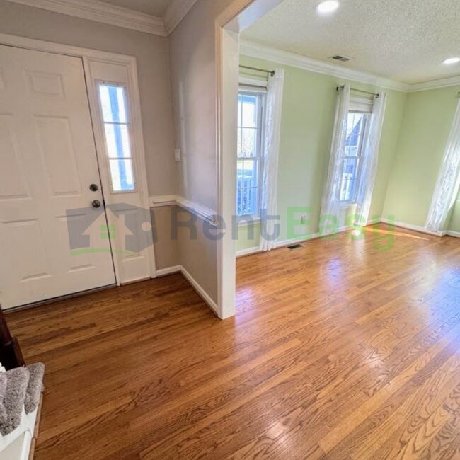 Photo - 1001 Fox Rdg Ct