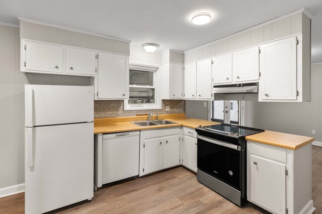 Cocina - 3312 Blanchard Rd